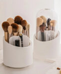360° Rotating Cosmetic Makeup Brush Holder with Transparent Dust proof Lid – Acrylic Pink Spinning Organiser, 7 Compartments